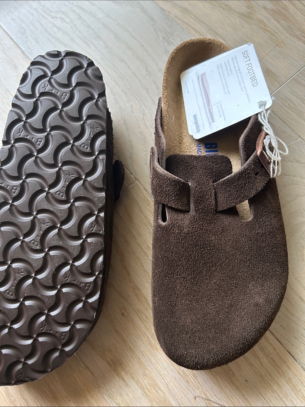 Birkenstock women’s Boston Clog - Dark Brown Suede - Picture 4 of 4